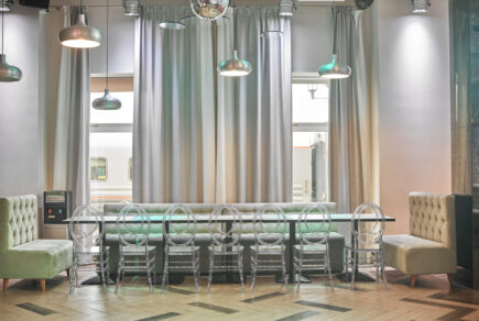 Е праздник 144