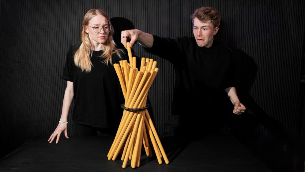 photo_5251239084854807821_y